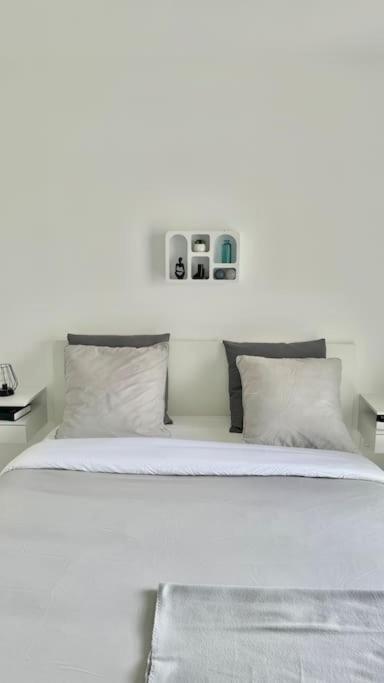 Chic Et Cosy Appartement Epure - T3 Courcouronnes 外观 照片